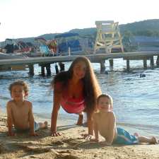 yogo on the beach with kids