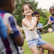 kids playing tug-of-war