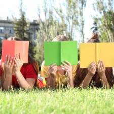 kids reading