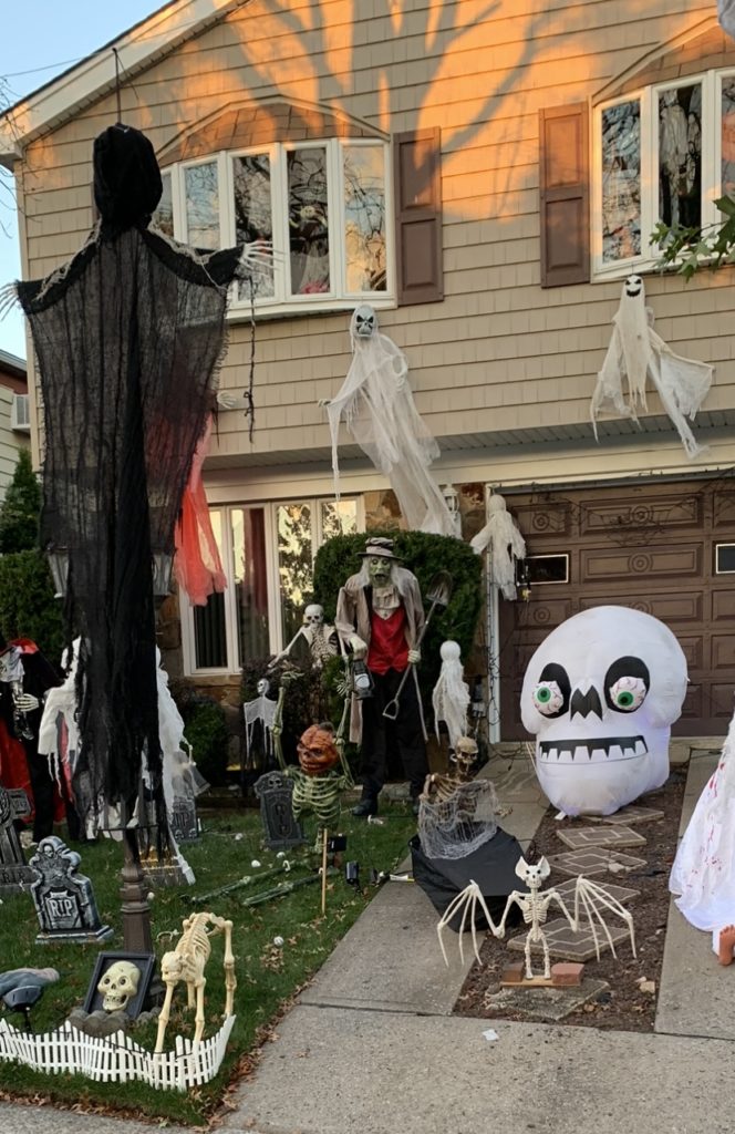 The Best HalloweenDecorated Houses on Staten Island