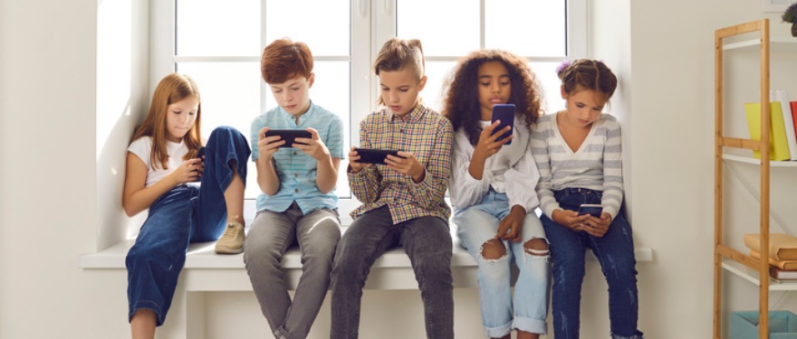 Parents Taking Action: How You Can Make Social Media Safer for Kids and Teens